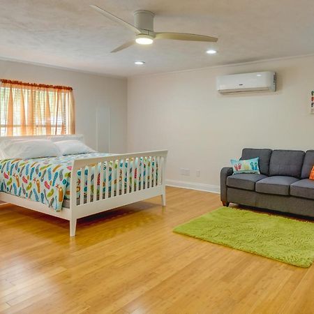 Gulf Breeze Vacation Rental For 2 With Pool Access! Exterior foto